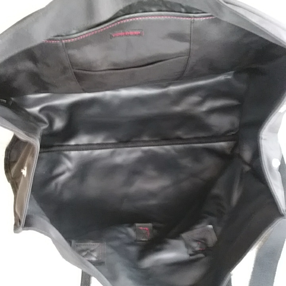 Victoria's Secret Expandable Weekender Overnight Getaway Bag FLAW - Picture 9 of 16